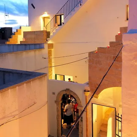 La Corte Dei Pirri * Gagliano del Capo