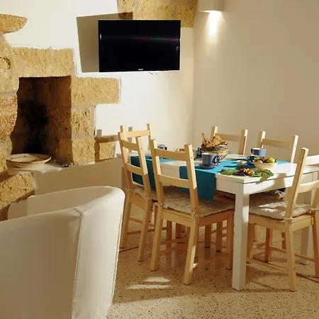 La Corte Dei Pirri * Gagliano del Capo