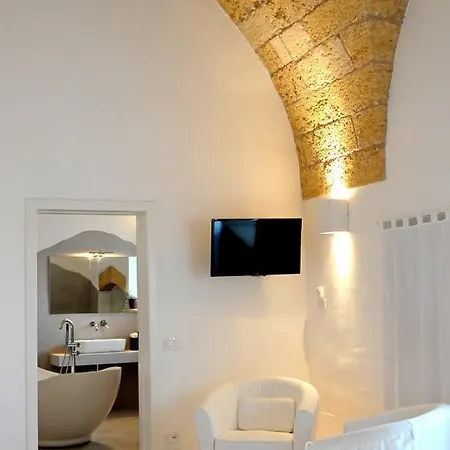 La Corte Dei Pirri *