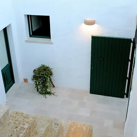 La Corte Dei Pirri Ferienhaus
